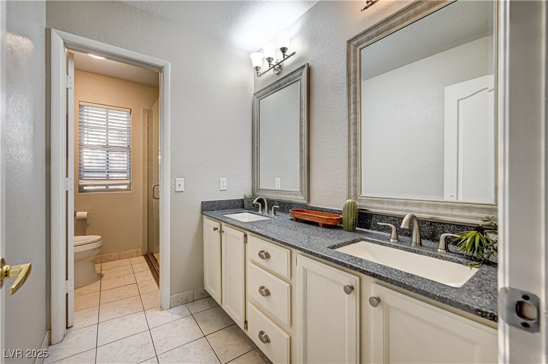 Las Vegas, Nevada, 89134, United States, 4 Bedrooms Bedrooms, ,3 BathroomsBathrooms,Residential,For Sale,1998518