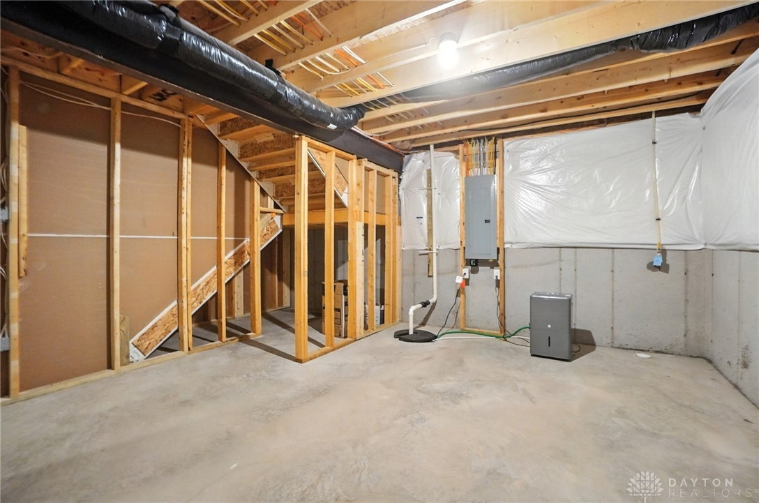Xenia, Ohio, 45385, United States, 3 Bedrooms Bedrooms, ,4 BathroomsBathrooms,Residential,For Sale,1917092