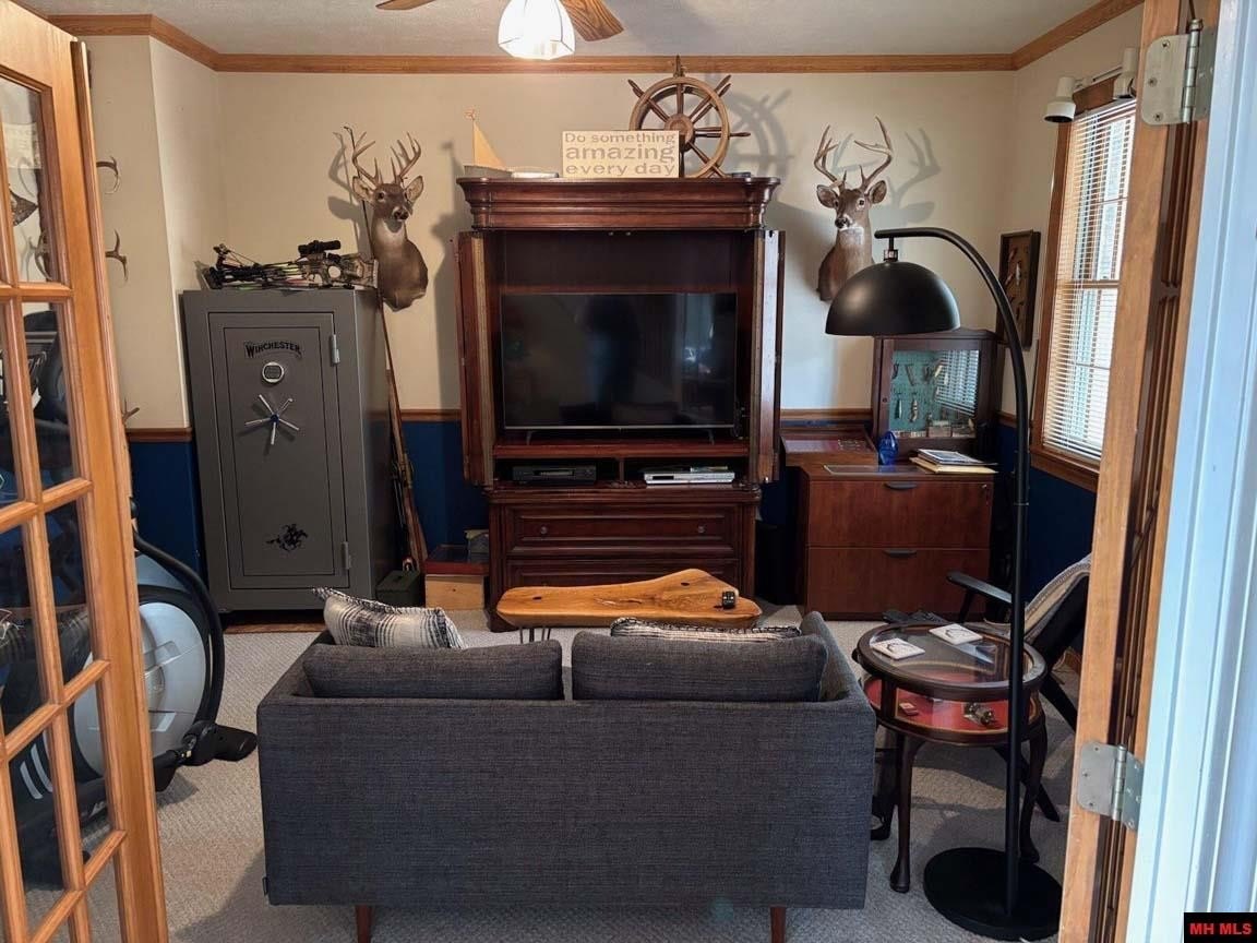 Mountain Home, Arkansas, 72653, United States, 4 Bedrooms Bedrooms, ,5 BathroomsBathrooms,Residential,For Sale,1981288