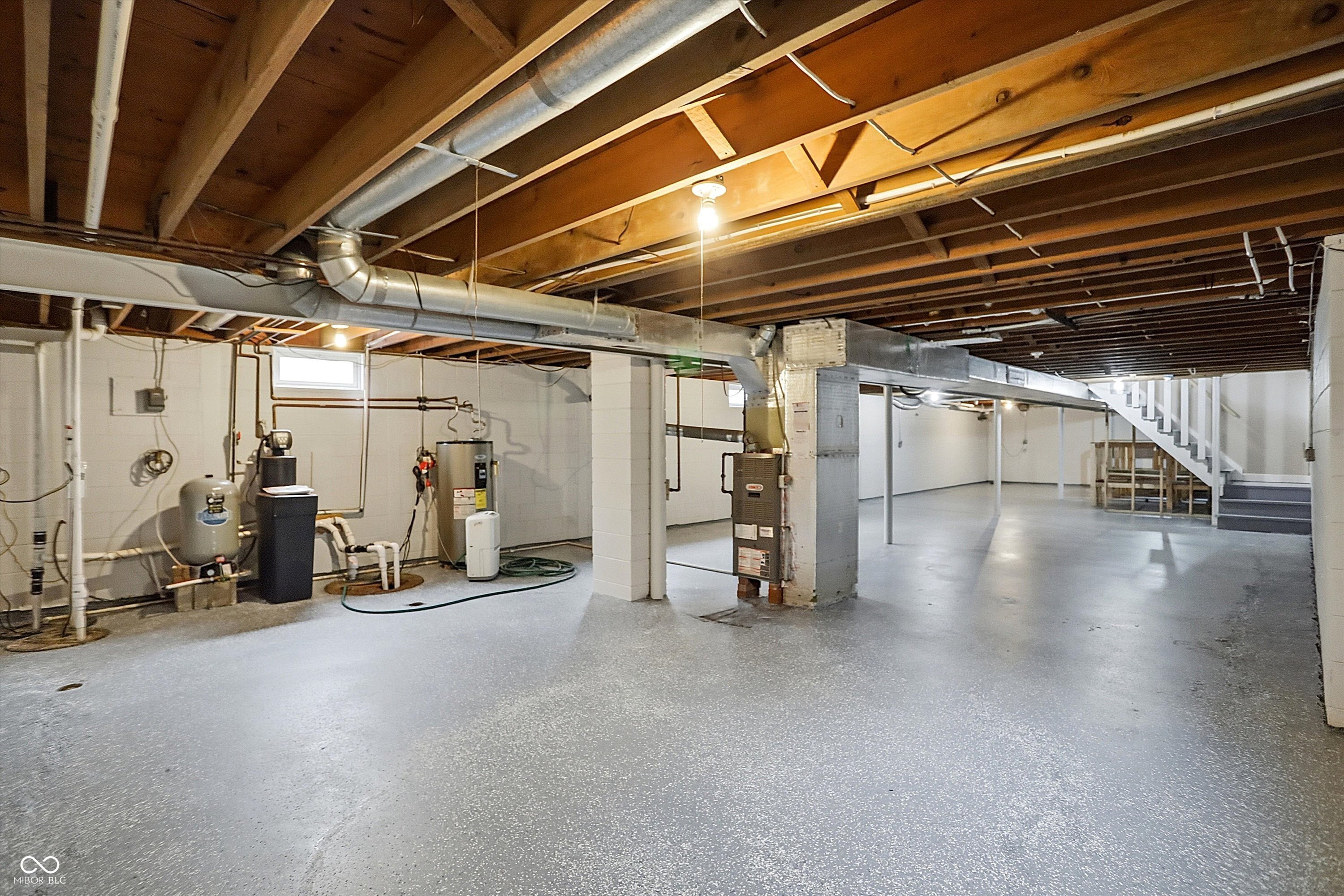 Zionsville, Indiana, 46077, United States, 3 Bedrooms Bedrooms, ,2 BathroomsBathrooms,Residential,For Sale,2008778