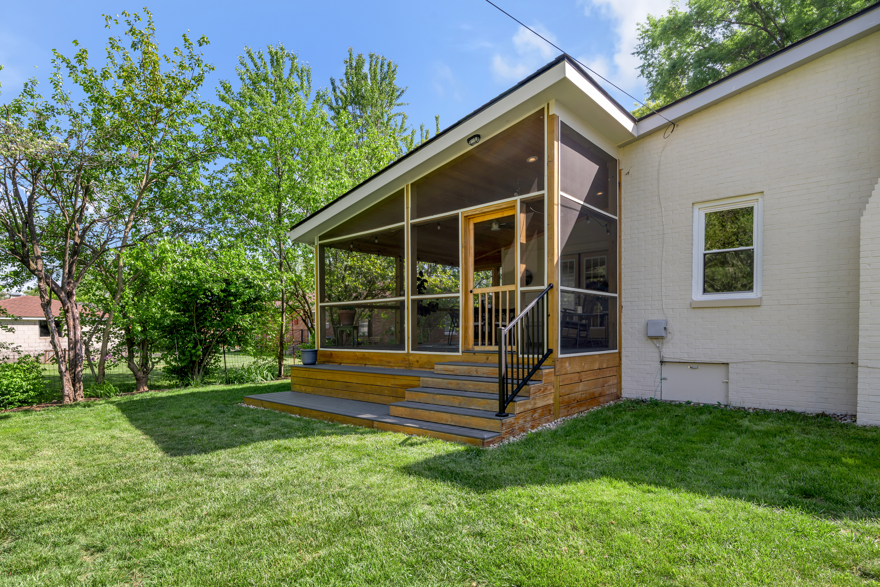  221 Greenbriar Road - 物件實景