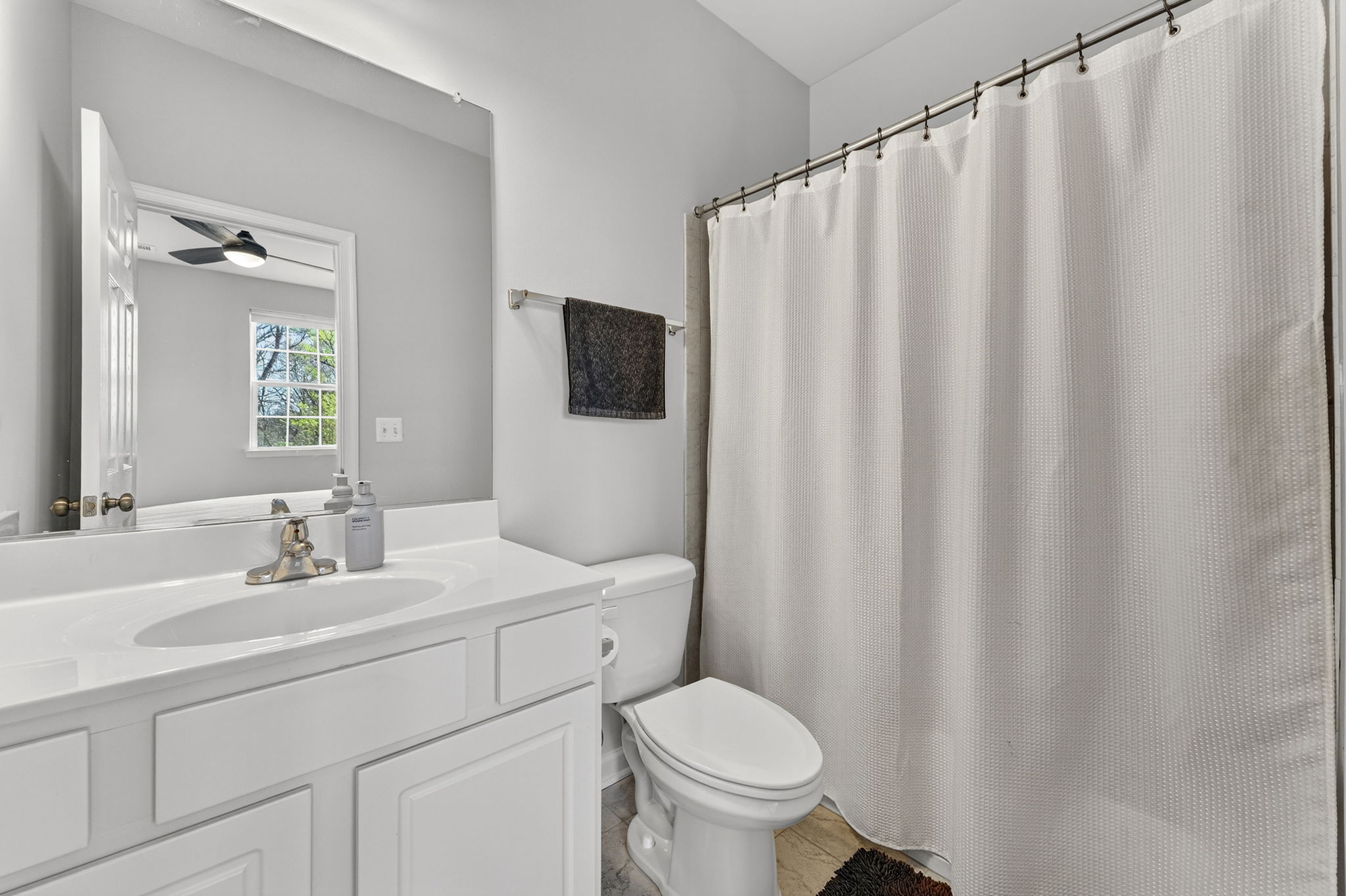  14039 Amys Meadow Court, Leesburg, VA, 20176 - 物件實景