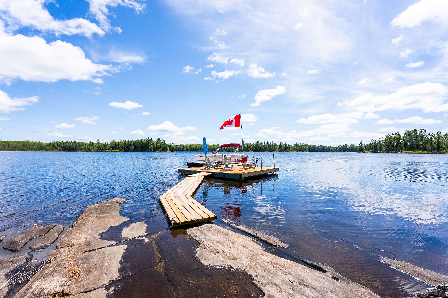  Meadow Lake Log Home - 物件實景