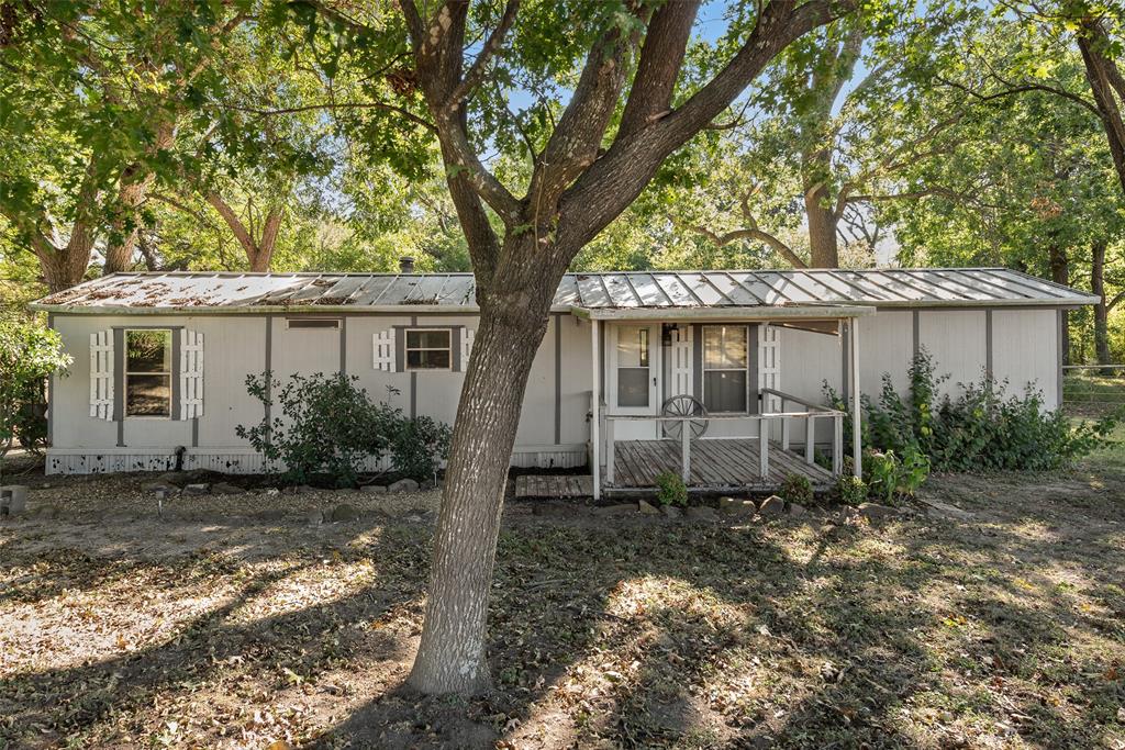 Maypearl, Texas, 76064, United States, 5 Bedrooms Bedrooms, ,3 BathroomsBathrooms,Residential,For Sale,1979588