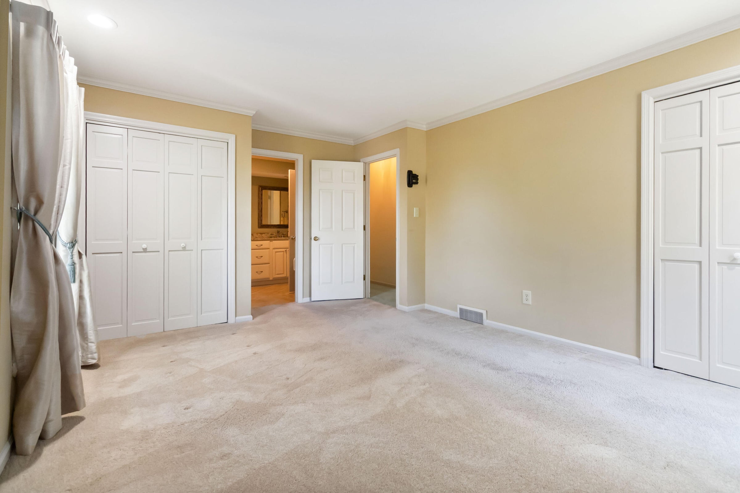 Richmond, Kentucky, 40475, United States, 4 Bedrooms Bedrooms, ,3 BathroomsBathrooms,Residential,For Sale,1977250