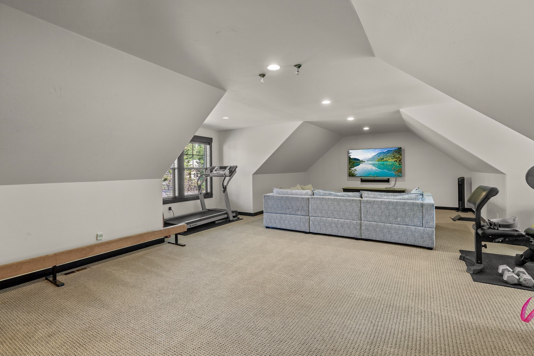  Rare Shop & Home in Forest Ridge - 物件實景