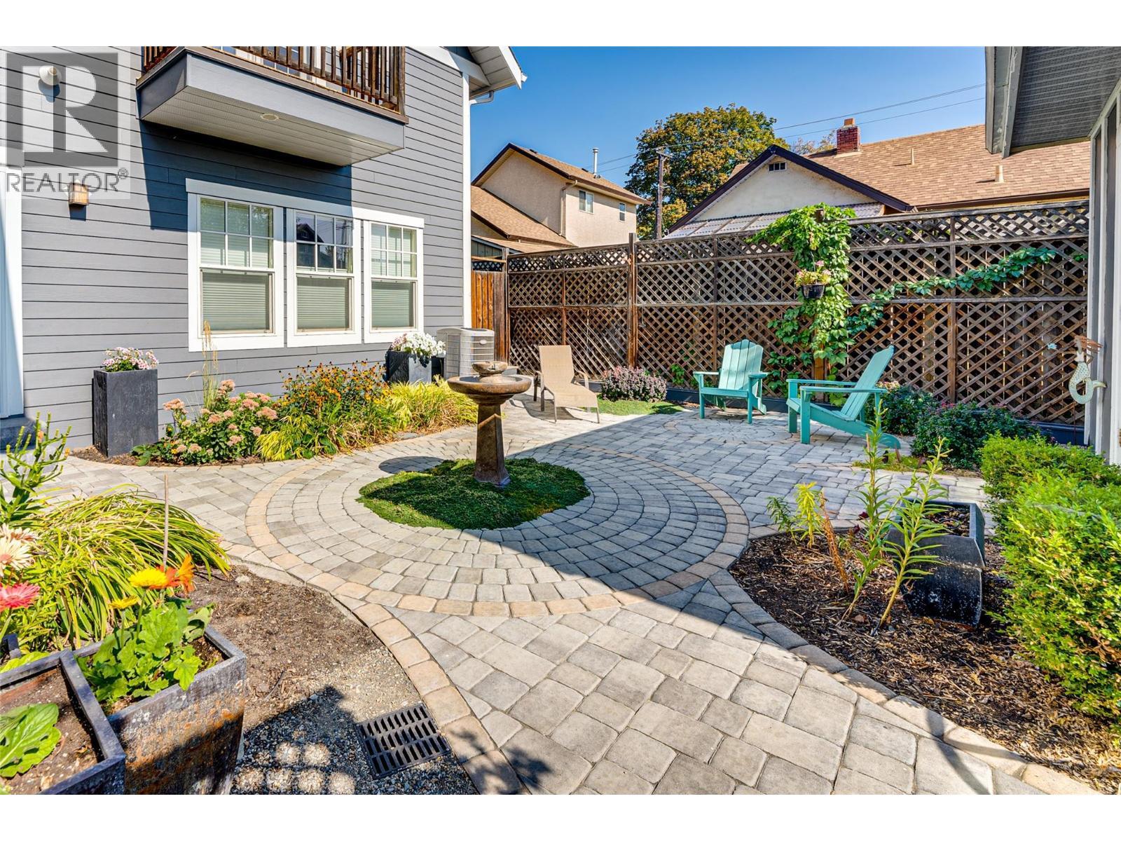 VERNON, British Columbia, V1T 2P9, CA, 5 Bedrooms Bedrooms, ,4 BathroomsBathrooms,Residential,For Sale,1948621