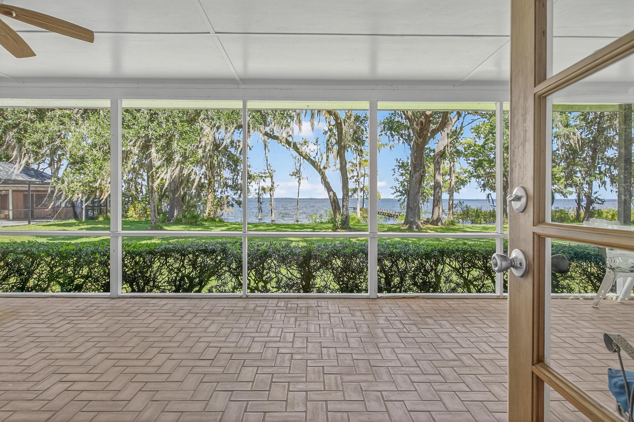 Crescent City, Florida, 32112, United States, 5 Bedrooms Bedrooms, ,3 BathroomsBathrooms,Residential,For Sale,1981097