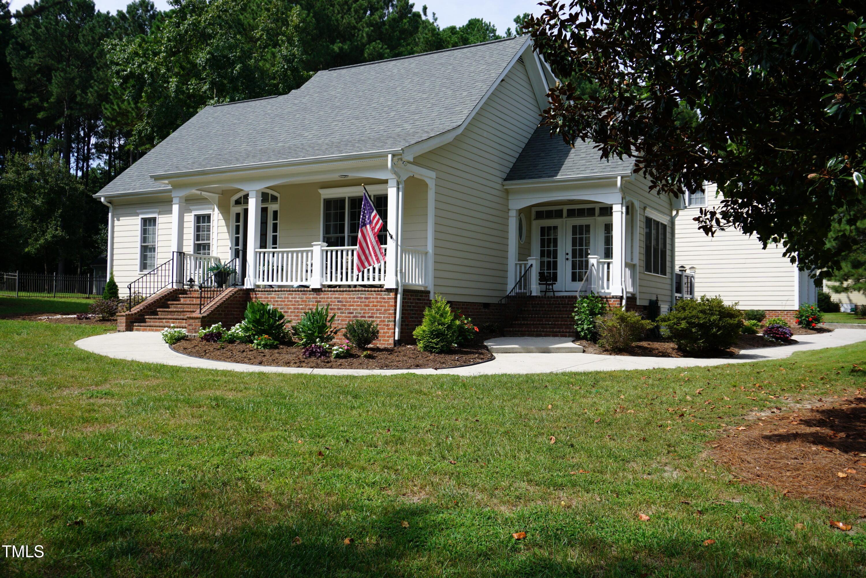 Youngsville, North Carolina, 27596, United States, 4 Bedrooms Bedrooms, ,3 BathroomsBathrooms,Residential,For Sale,1932019