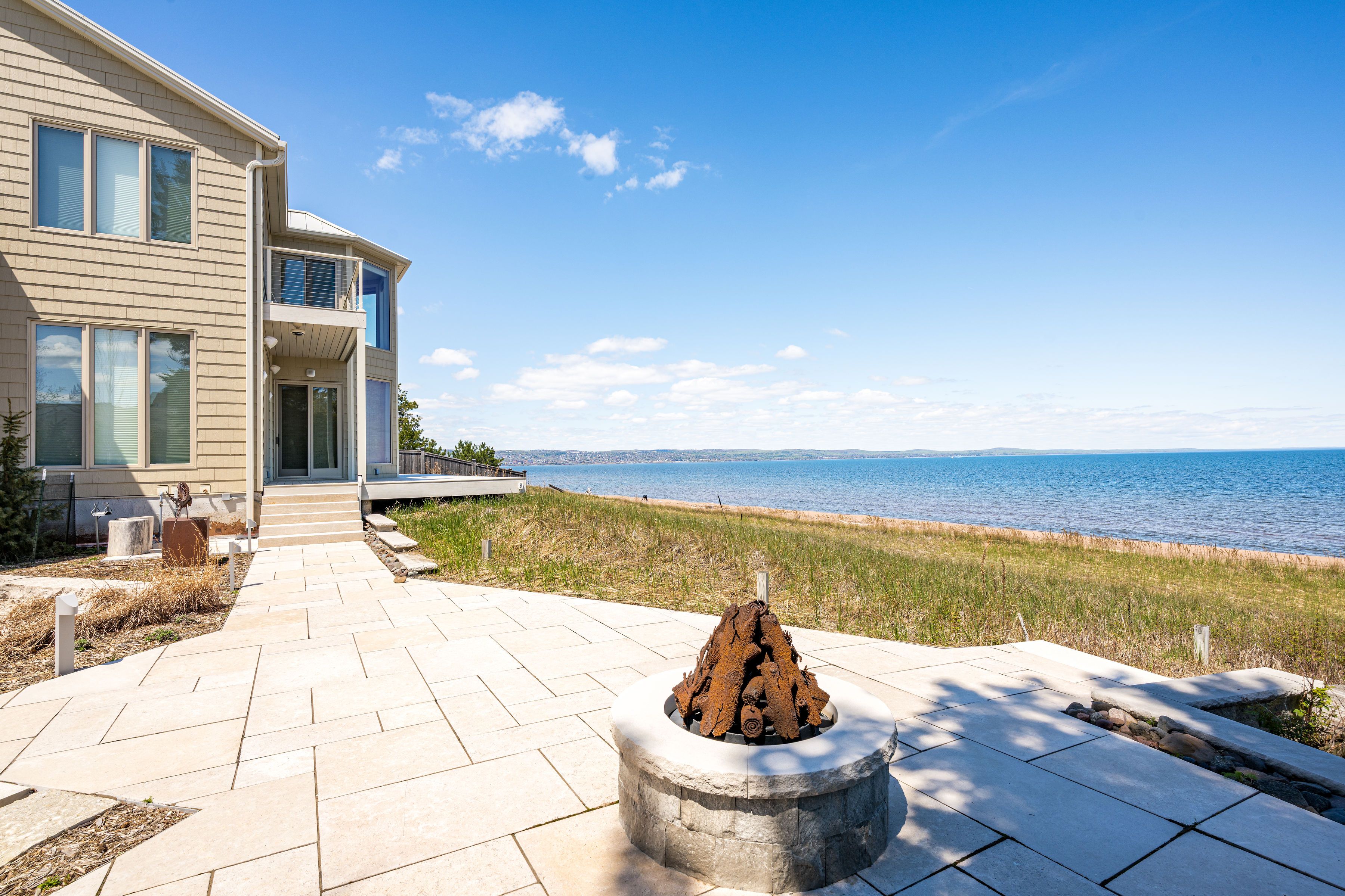  Lake Superior Legacy Beach House - 物件實景