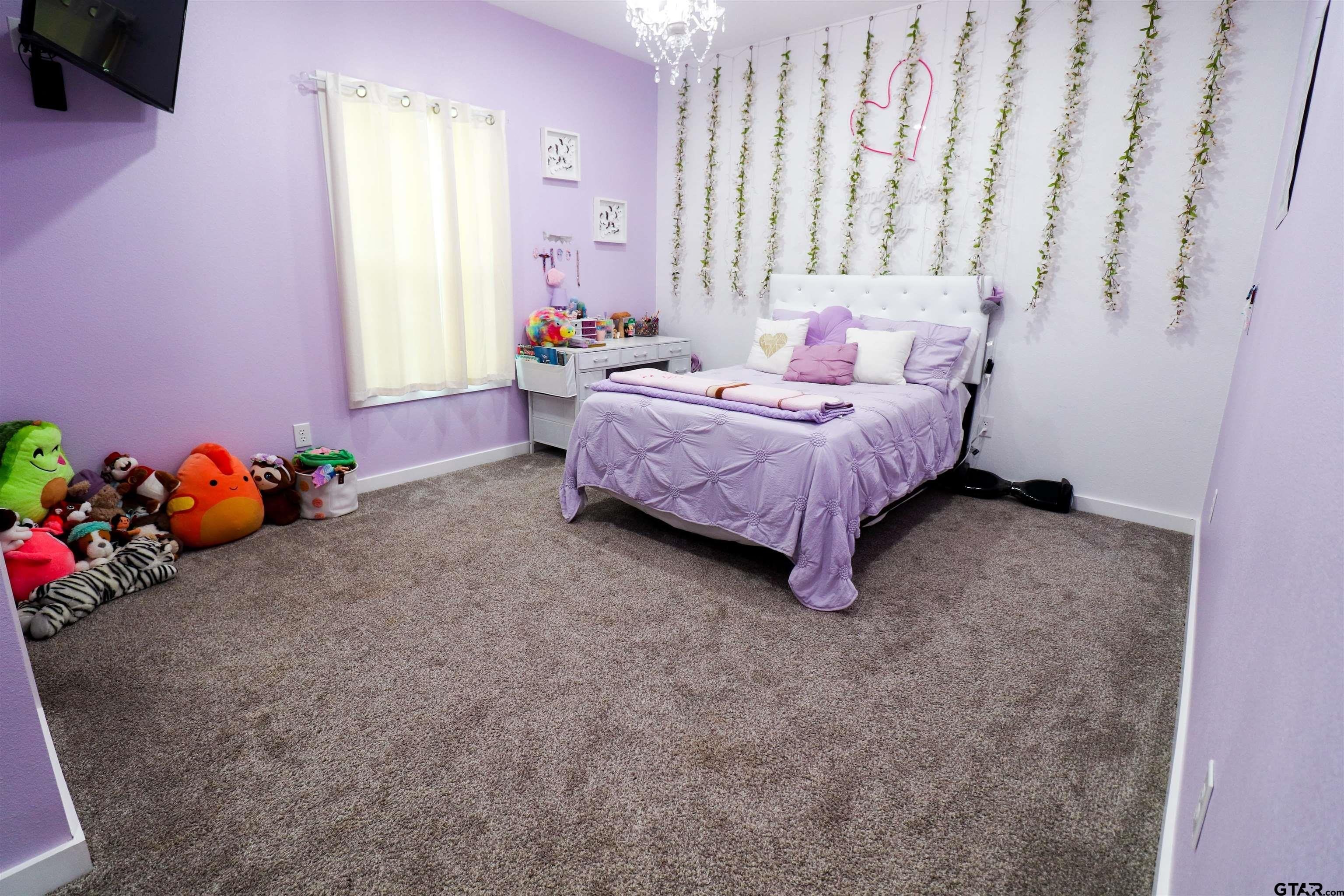 Pittsburg, Texas, 75686, United States, 4 Bedrooms Bedrooms, ,3 BathroomsBathrooms,Residential,For Sale,1943296