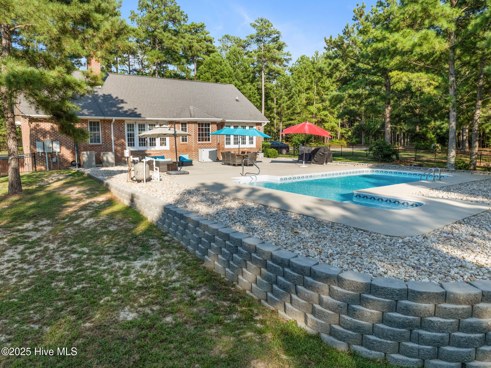 Ellerbe, North Carolina, 28338, United States, 3 Bedrooms Bedrooms, ,2 BathroomsBathrooms,Residential,For Sale,1926015