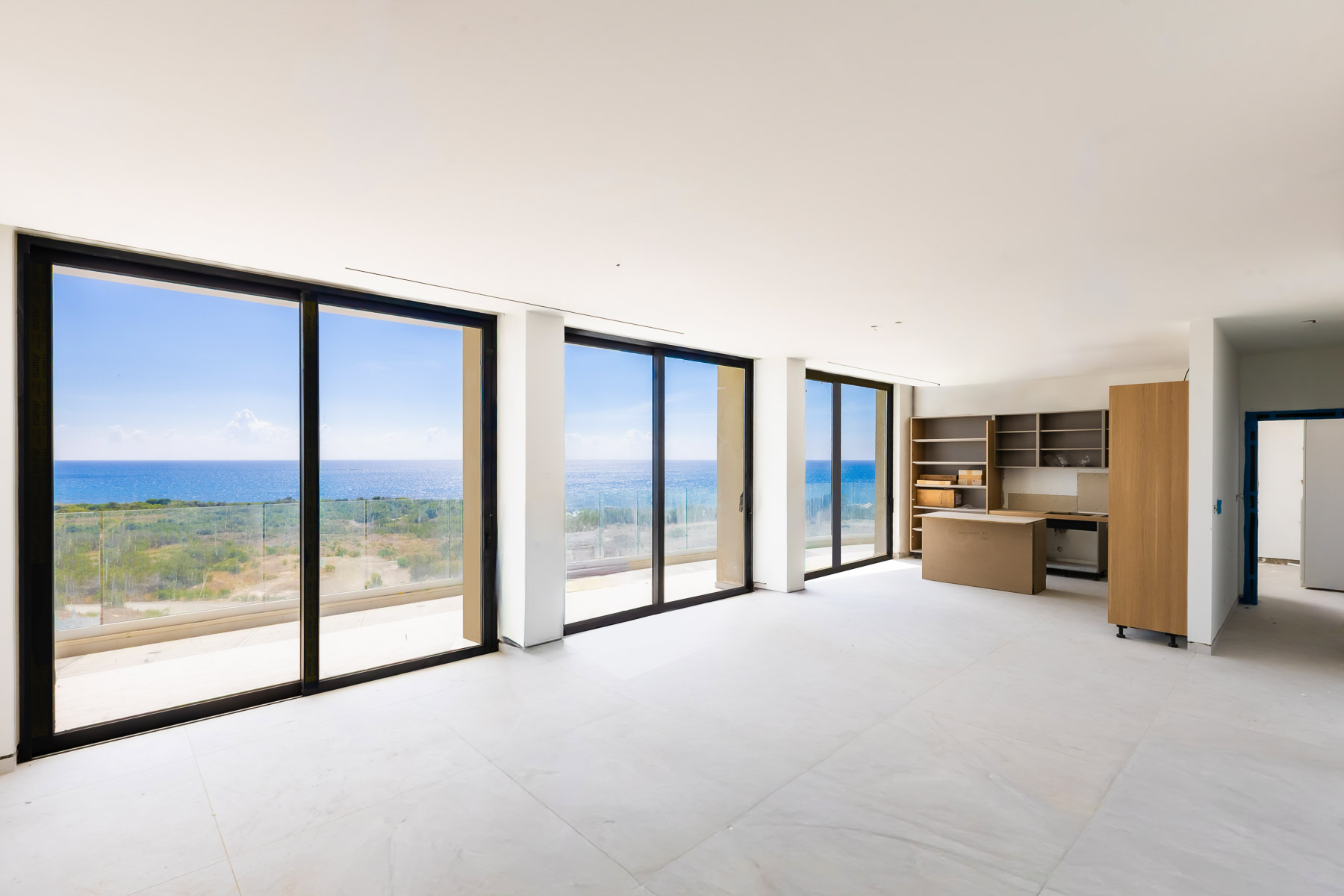  Philippe Starck Designed Two-Bedroom Apartment in Pyrgos, Limassol - 物件實景