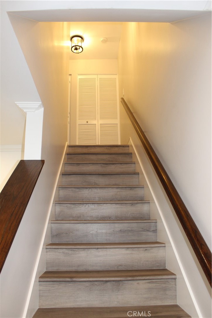 Pasadena, California, 91101, United States, 2 Bedrooms Bedrooms, ,2 BathroomsBathrooms,Residential,For Sale,1944784