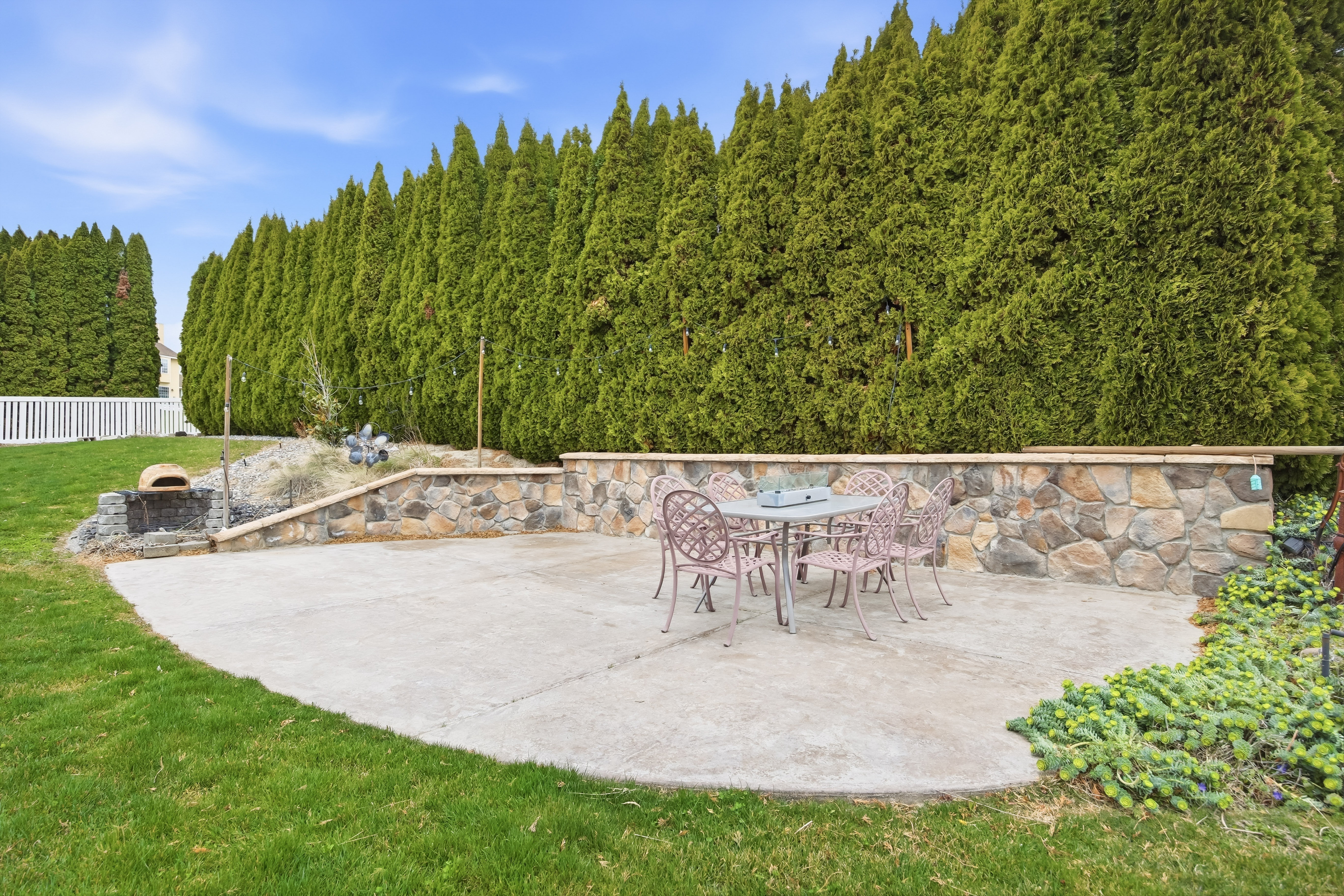  1 Acre Corner Lot W/ Territorial Views - 物件實景