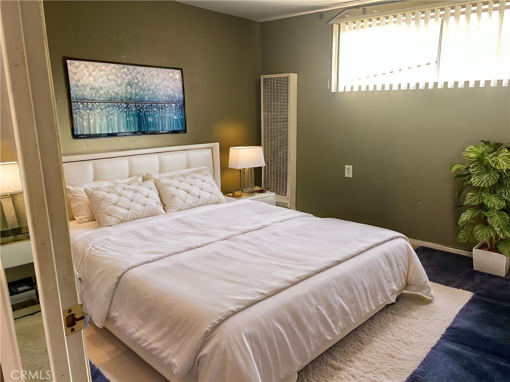 Los Angeles, California, 90033, United States, 4 Bedrooms Bedrooms, ,2 BathroomsBathrooms,Residential,For Sale,1938411