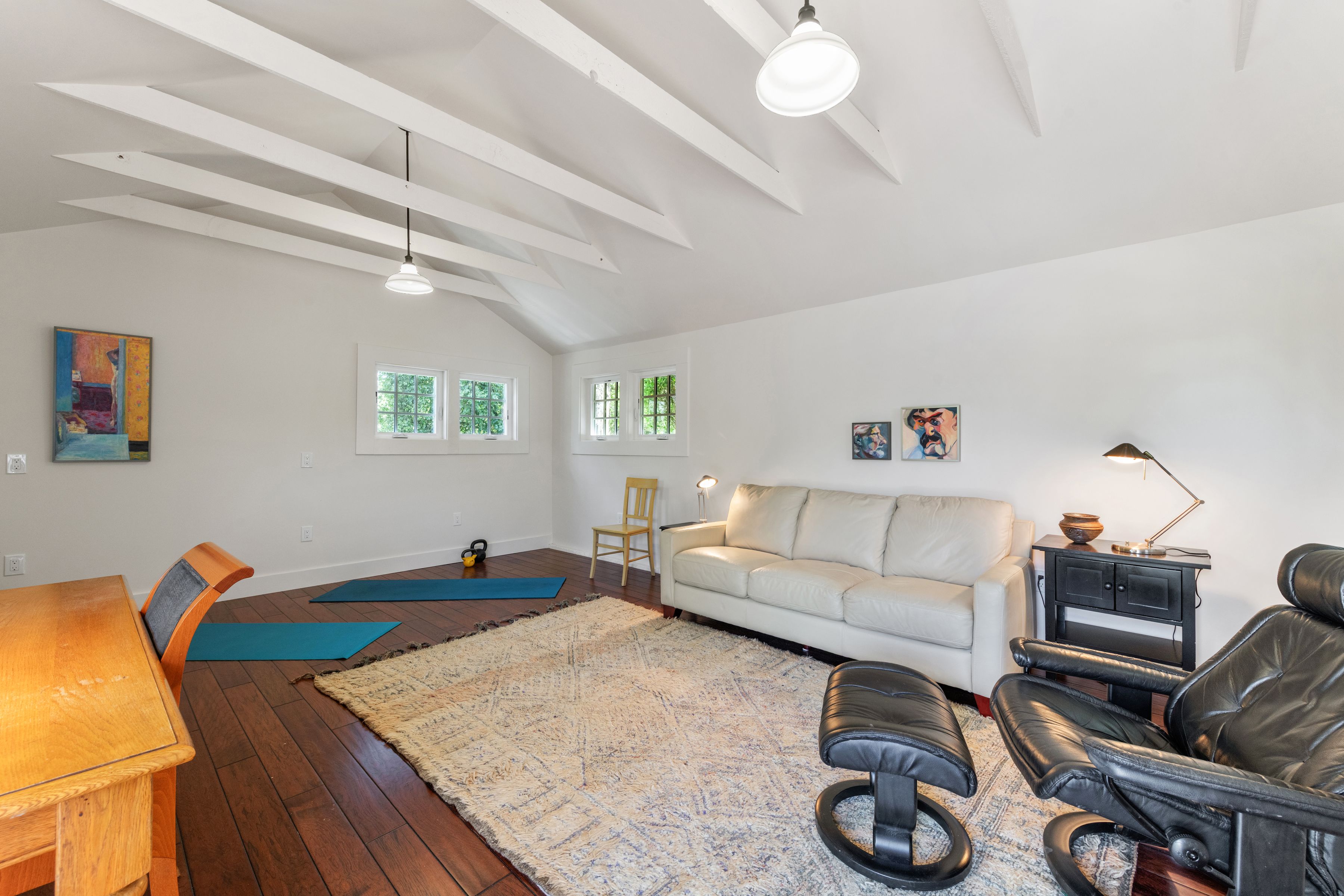  Farmhouse Retreat in Petaluma - 物件實景