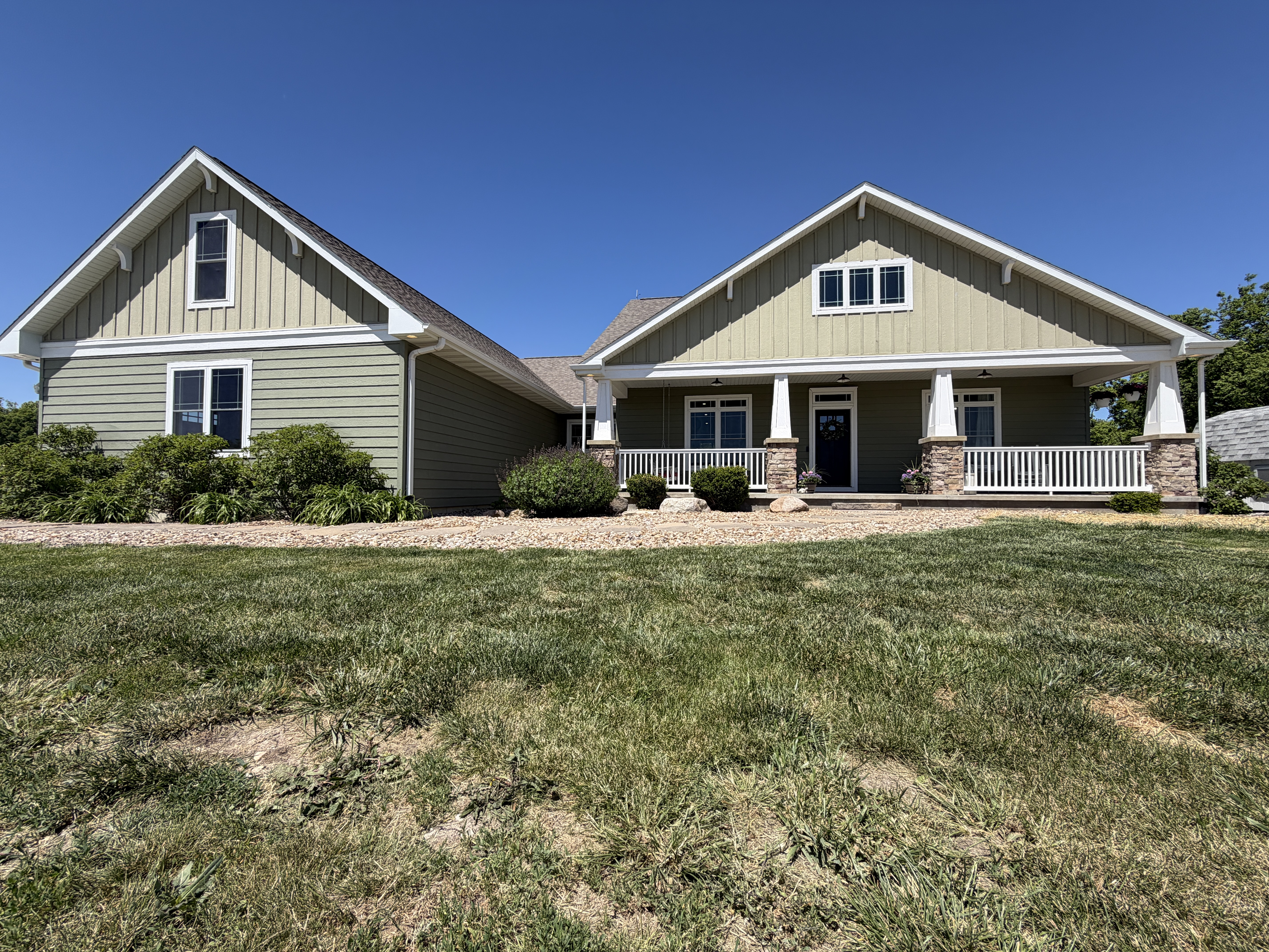 Greentop, Missouri, 63546, United States, 5 Bedrooms Bedrooms, ,4 BathroomsBathrooms,Residential,For Sale,2048249