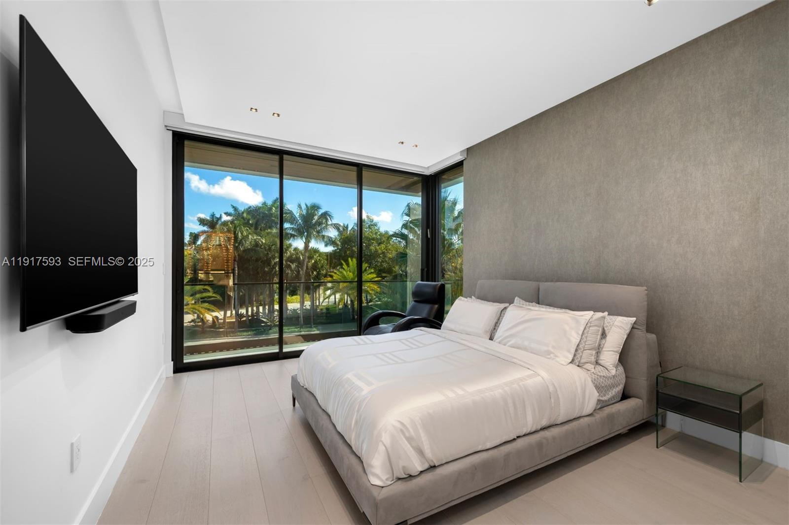 Golden Beach, Florida, 33160, United States, 6 Bedrooms Bedrooms, ,7 BathroomsBathrooms,Residential,For Sale,2000920