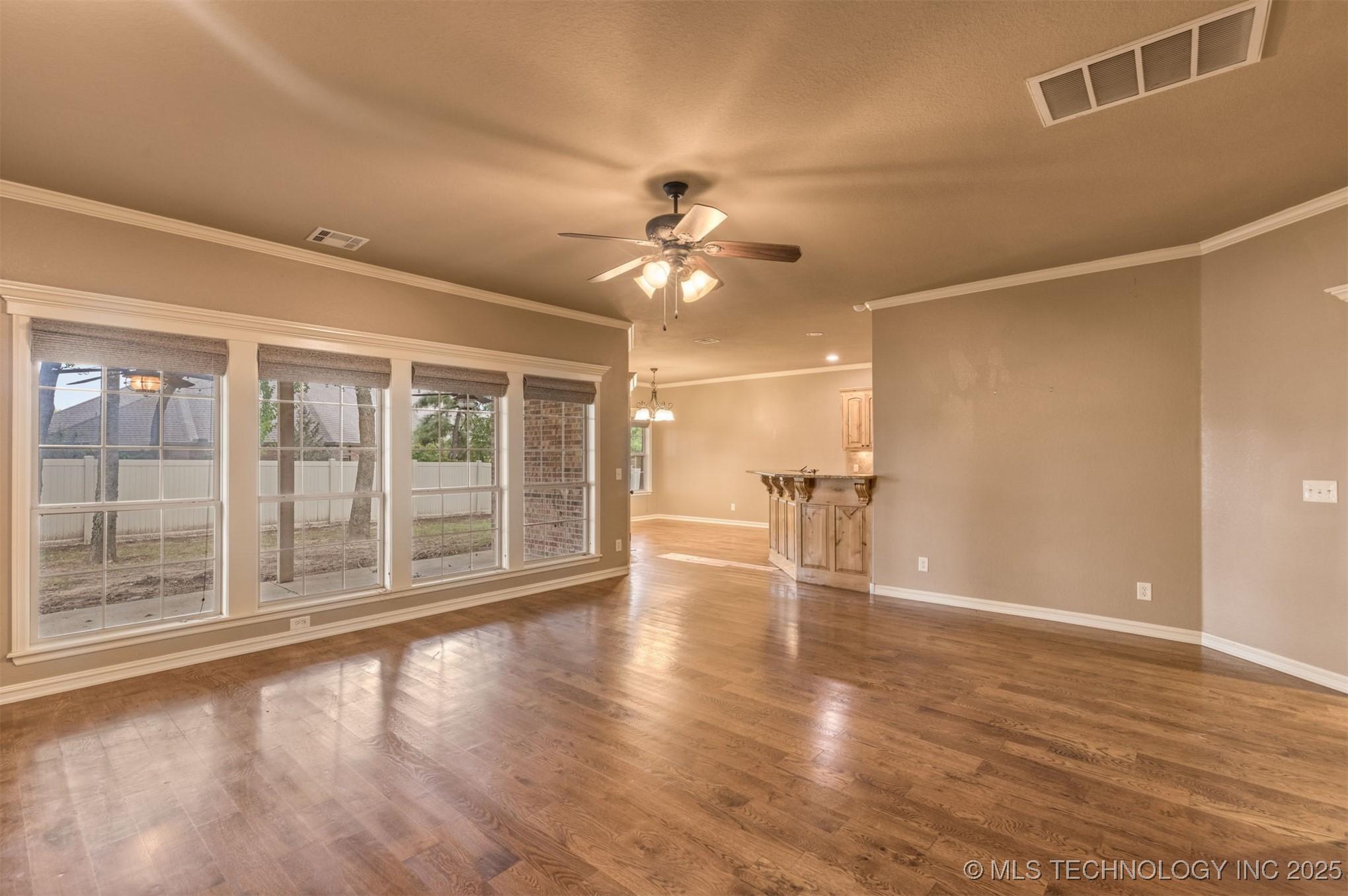 Broken Arrow, Oklahoma, 74014, United States, 4 Bedrooms Bedrooms, ,4 BathroomsBathrooms,Residential,For Sale,1921405