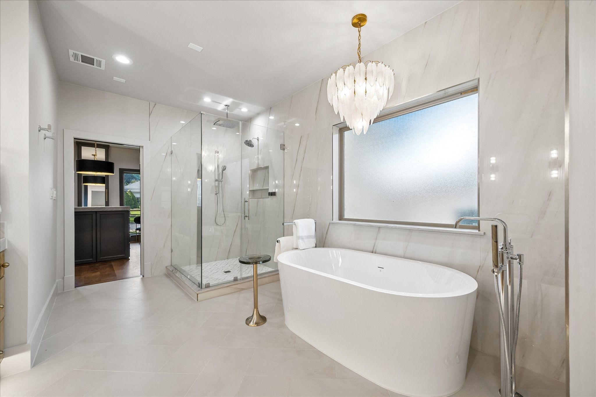  620 Stoneleigh Drive - 物件實景