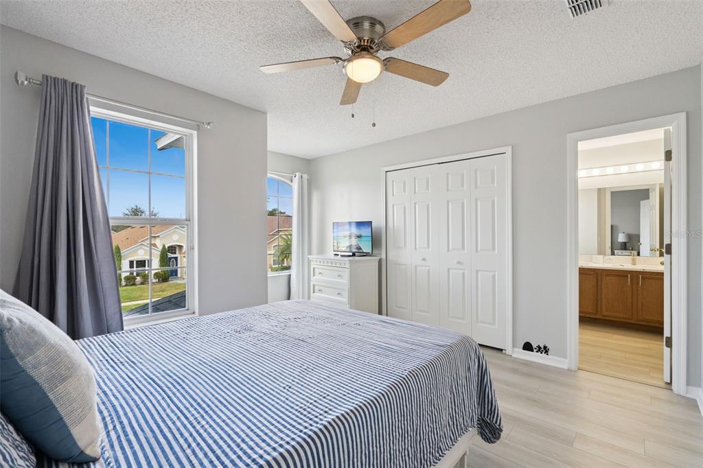 Kissimmee, Florida, 34747, United States, 6 Bedrooms Bedrooms, ,4 BathroomsBathrooms,Residential,For Sale,1992818