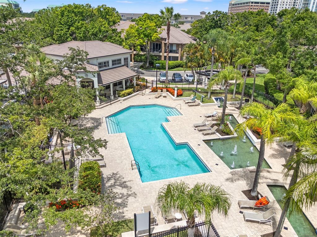 Tampa, Florida, 33602, United States, 3 Bedrooms Bedrooms, ,2 BathroomsBathrooms,Residential,For Sale,1885753