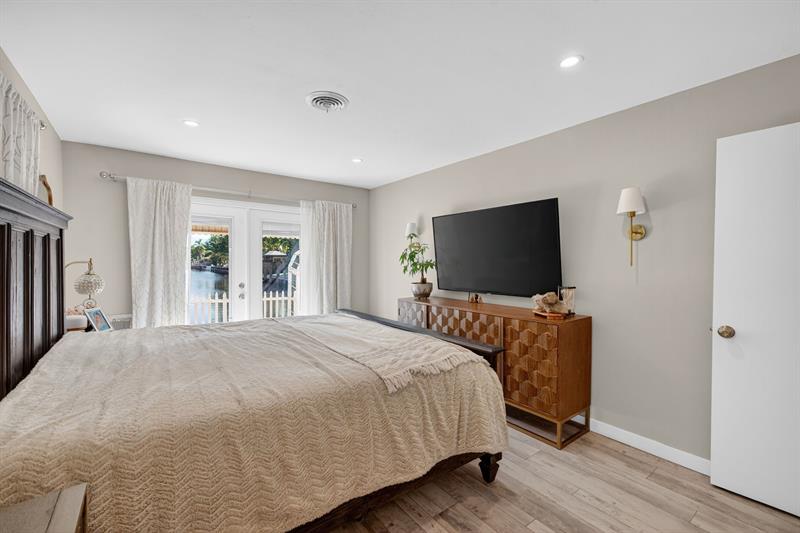 Oakland Park, Florida, 33334, United States, 3 Bedrooms Bedrooms, ,2 BathroomsBathrooms,Residential,For Sale,1986297