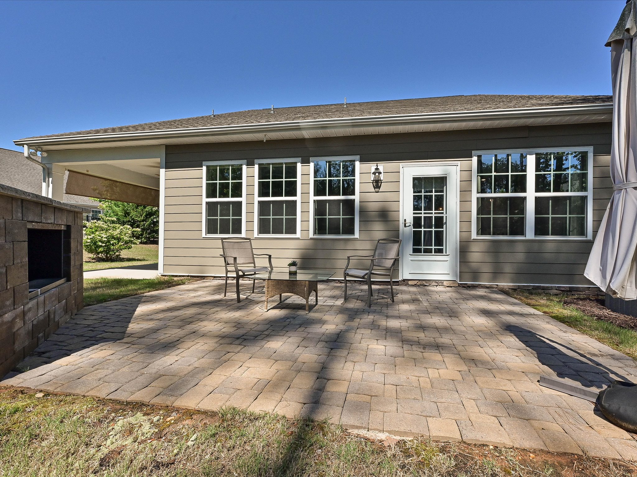 Mount Holly, North Carolina, 28120, United States, 4 Bedrooms Bedrooms, ,3 BathroomsBathrooms,Residential,For Sale,2049218