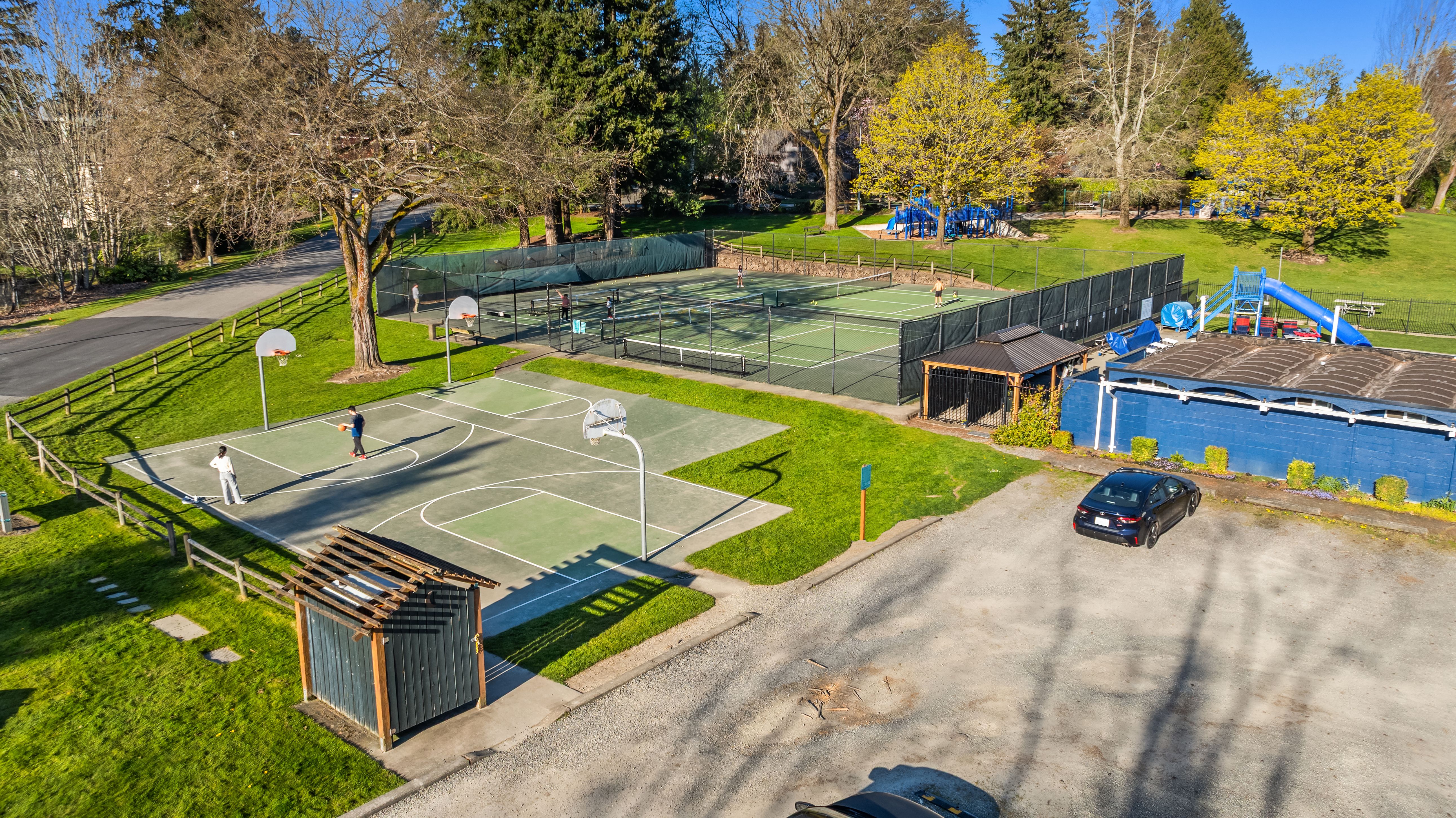  2070 127th Ave SE, Bellevue, WA 98005 - 物件實景