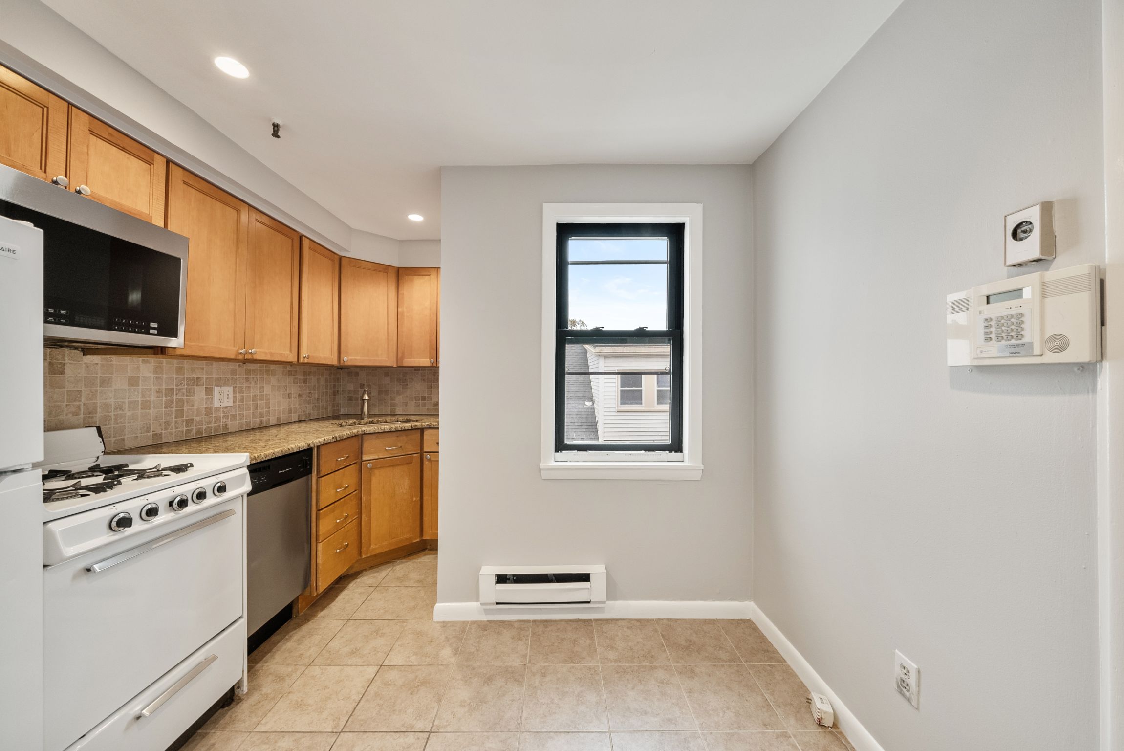  26 Commonwealth Ter, Boston, MA, 02135 - 物件實景