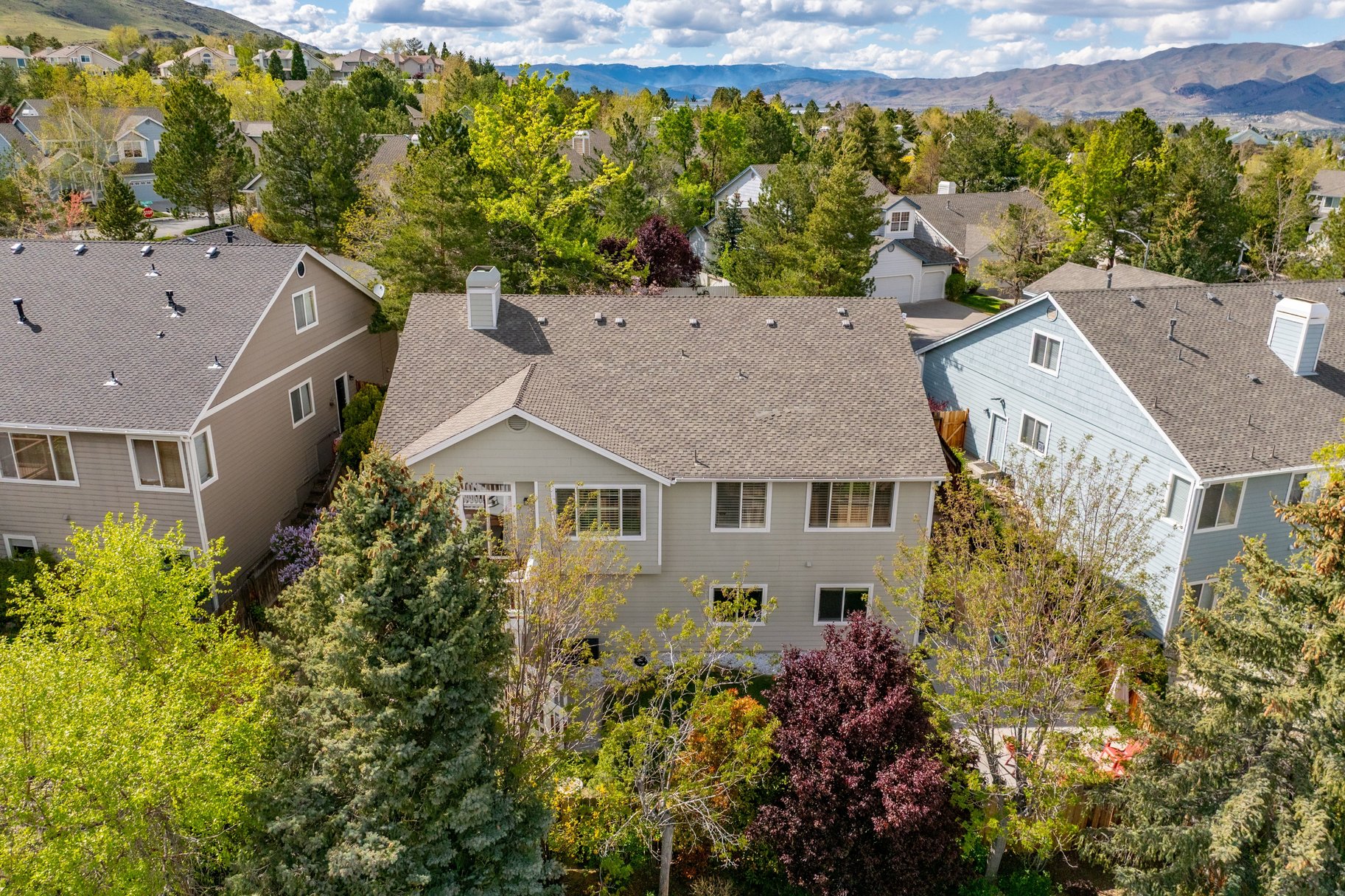  where  comfort meets effortless living in caughlin ranch - 物件實景