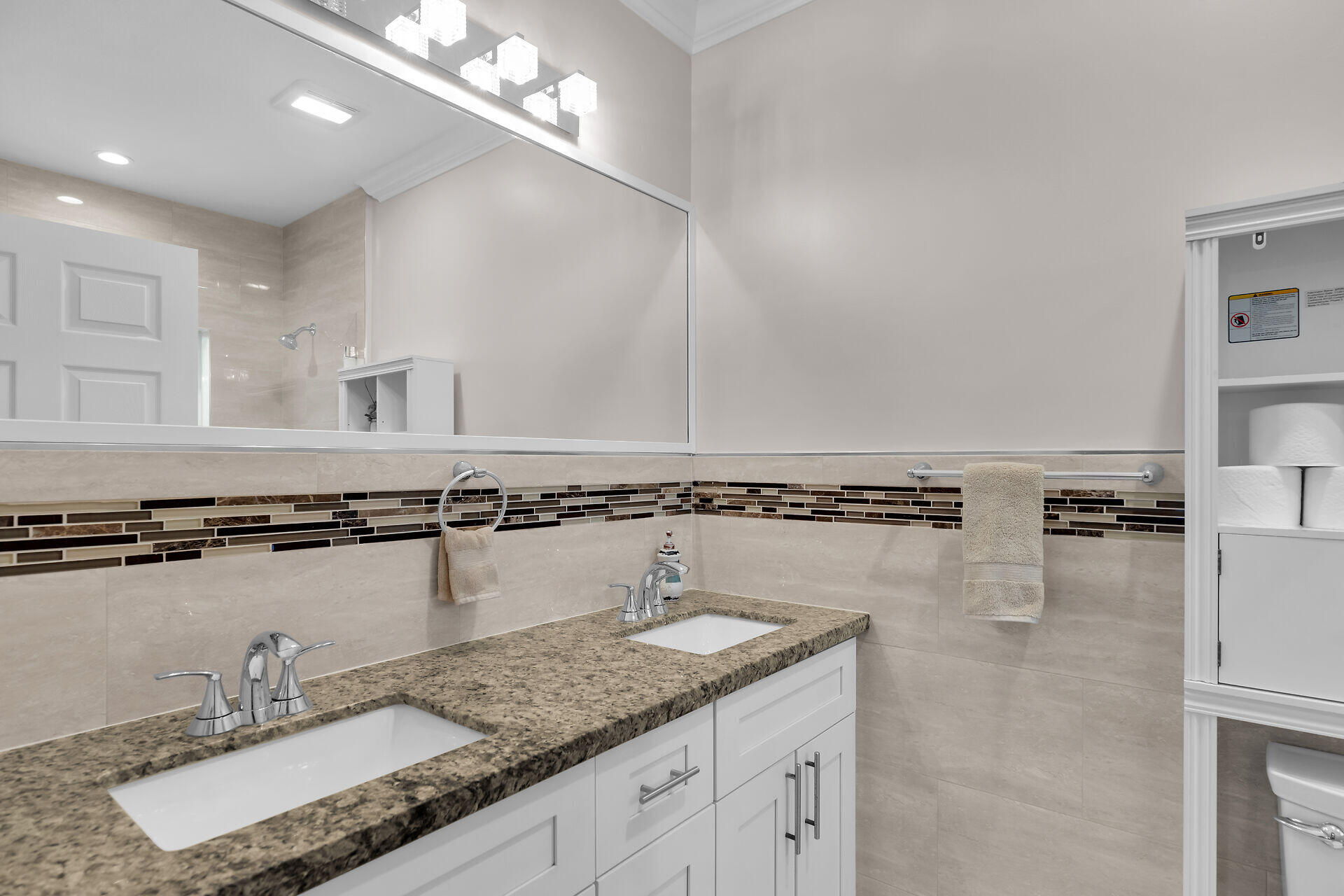 KEY LARGO, Florida, 33037, United States, 3 Bedrooms Bedrooms, ,2 BathroomsBathrooms,Residential,For Sale,1950983