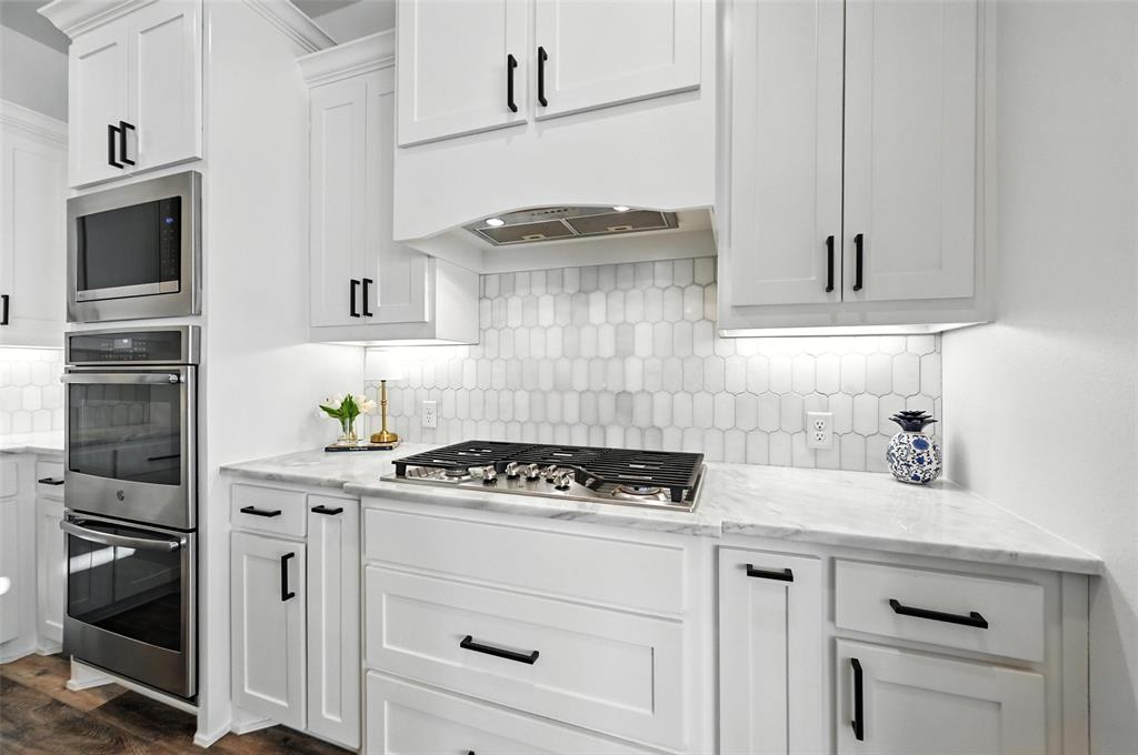 Aledo, Texas, 76008, United States, 4 Bedrooms Bedrooms, ,4 BathroomsBathrooms,Residential,For Sale,1876390