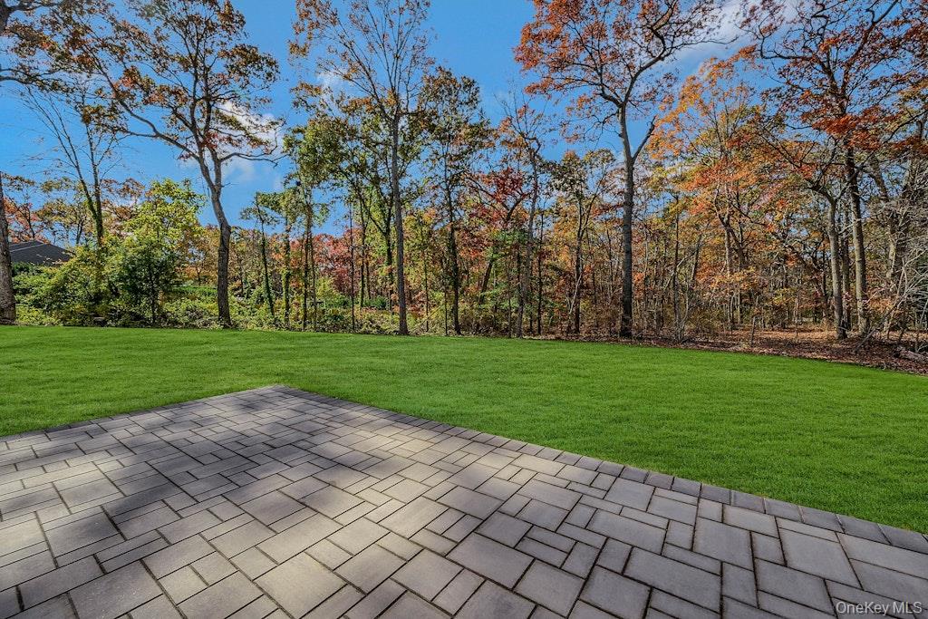 Middle Island, New York, 11953, United States, 4 Bedrooms Bedrooms, ,4 BathroomsBathrooms,Residential,For Sale,1988192