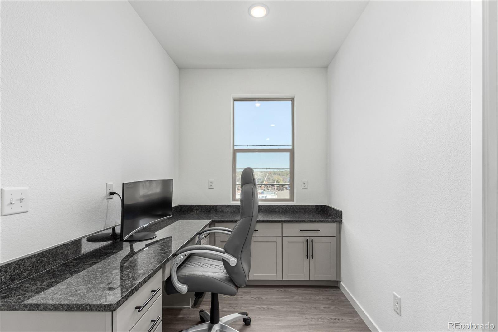 Arvada, Colorado, 80004, United States, 3 Bedrooms Bedrooms, ,2 BathroomsBathrooms,Residential,For Sale,1973817