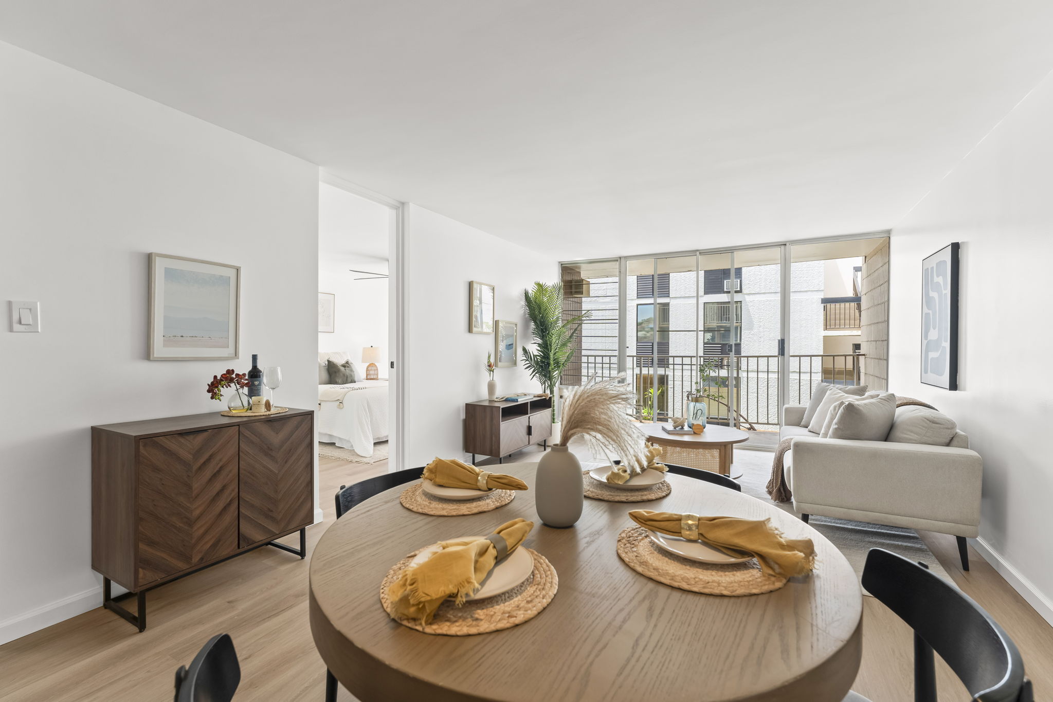 Honolulu, Hawaii, 96818, United States, 3 Bedrooms Bedrooms, ,2 BathroomsBathrooms,Residential,For Sale,2007889