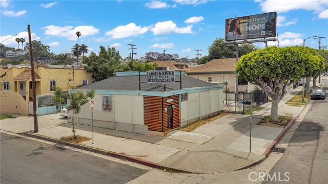 Los Angeles, California, 90063, United States, ,Residential,For Sale,1829996