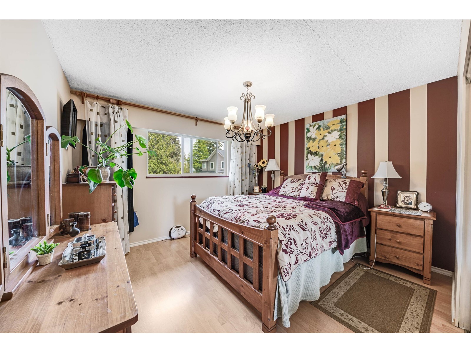SURREY, British Columbia, V3W 5K1, CA, 4 Bedrooms Bedrooms, ,2 BathroomsBathrooms,Residential,For Sale,1949897