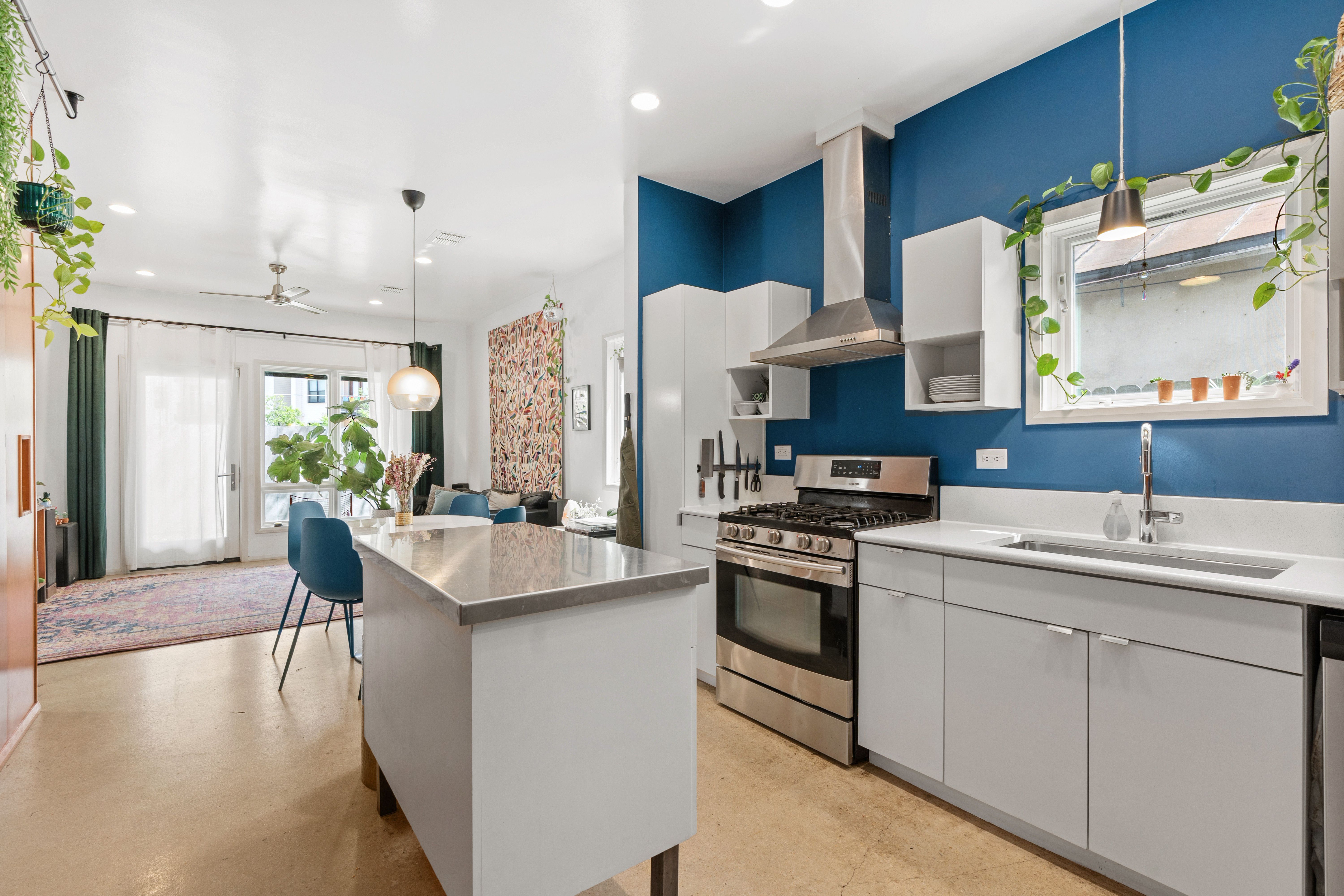  Modern 2-Story in Lavaca Historic District - 物件實景