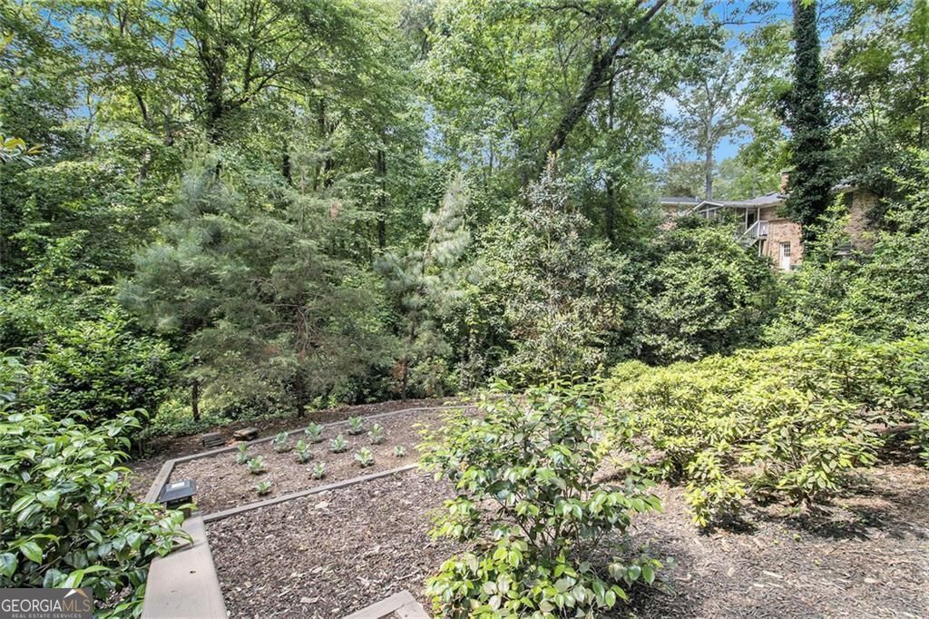 Atlanta, Georgia, 30328, United States, 4 Bedrooms Bedrooms, ,3 BathroomsBathrooms,Residential,For Sale,1858983