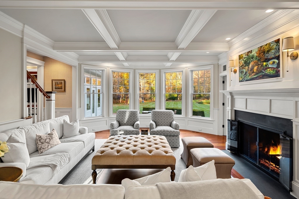 Boxford, Massachusetts, 01921, United States, 5 Bedrooms Bedrooms, ,7 BathroomsBathrooms,Residential,For Sale,1987688