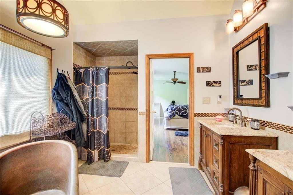 Stockbridge, Georgia, 30281, United States, 5 Bedrooms Bedrooms, ,3 BathroomsBathrooms,Residential,For Sale,1895957