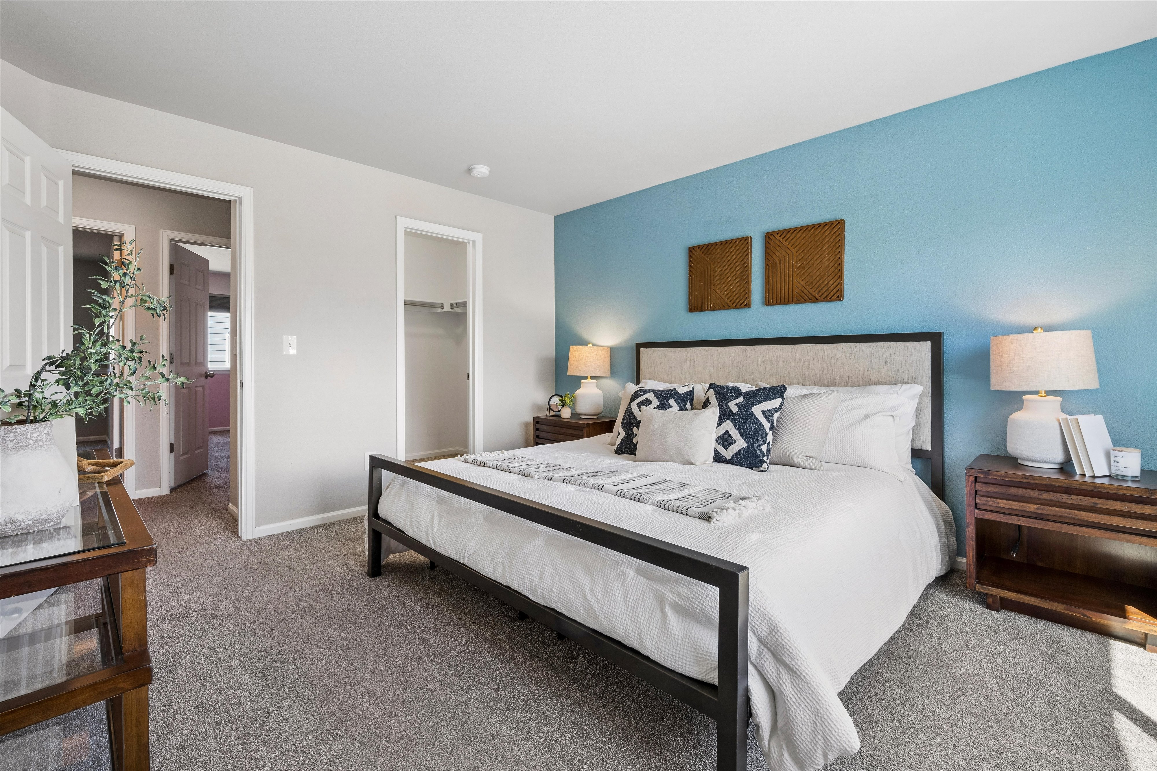  Discover effortless elegance in this stylishly updated home - 物件實景