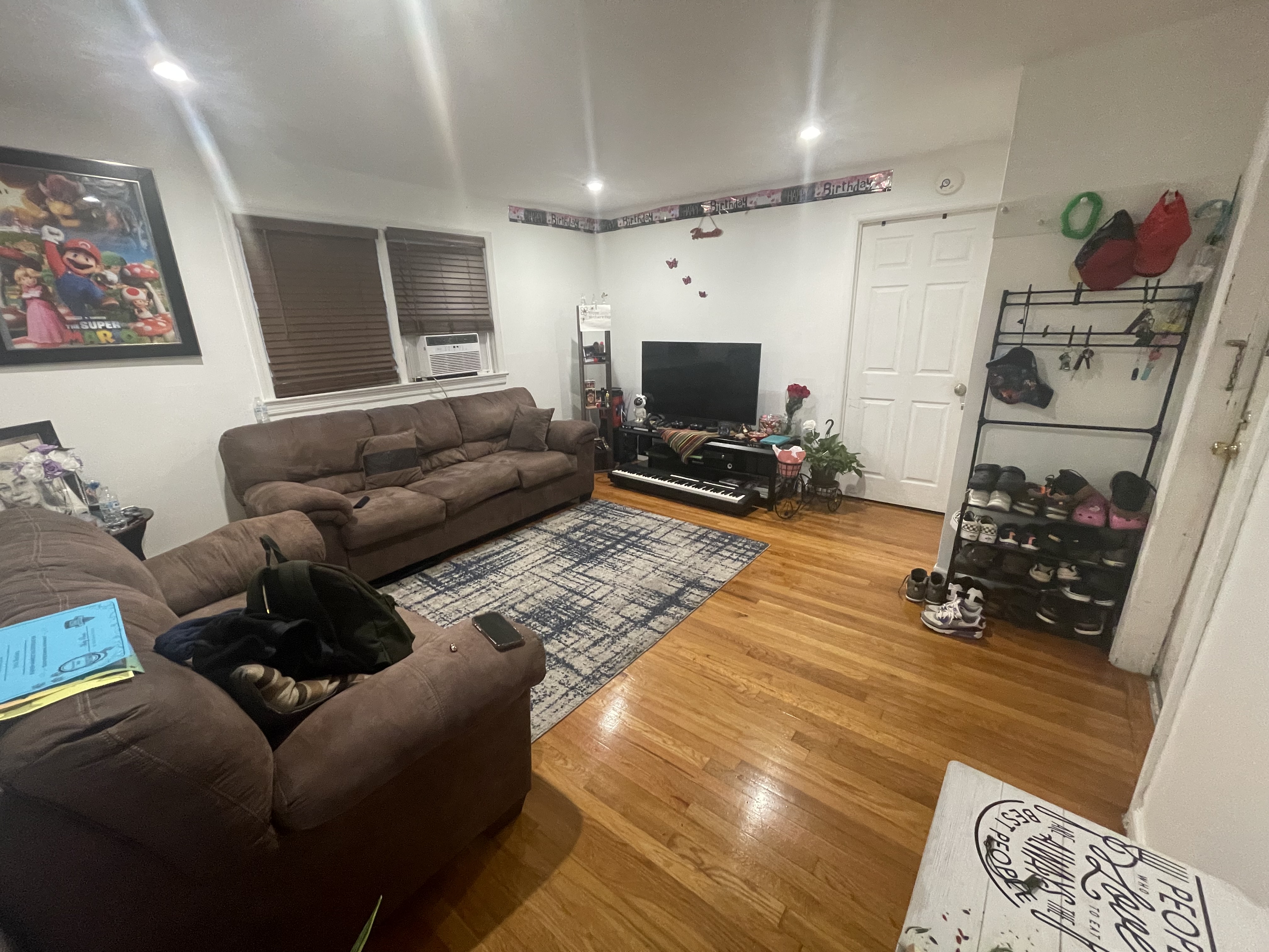 Fairview, New Jersey, 07022, United States, 3 Bedrooms Bedrooms, ,1 BathroomBathrooms,Residential,For Sale,1935345