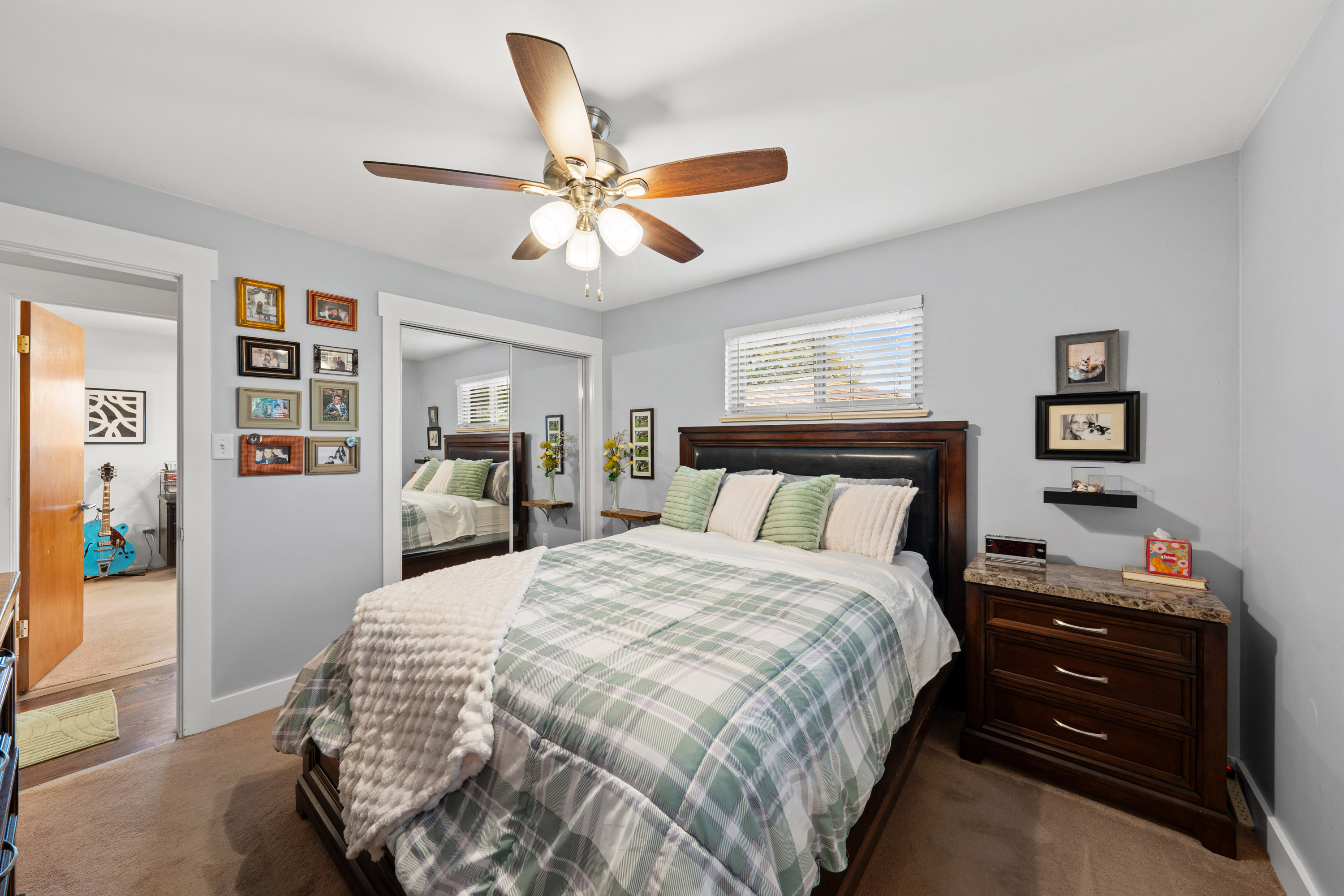  Beautifully Updated 5-Bedroom, 3-Bath Ranch - 物件實景