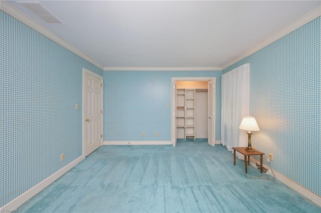 Winston-Salem, North Carolina, 27106, United States, 4 Bedrooms Bedrooms, ,3 BathroomsBathrooms,Residential,For Sale,1970256