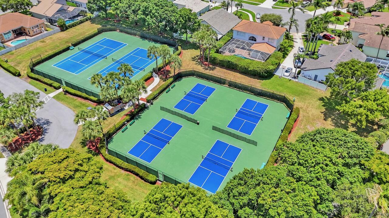 Lake Worth, Florida, 33463, United States, 3 Bedrooms Bedrooms, ,3 BathroomsBathrooms,Residential,For Sale,1940163