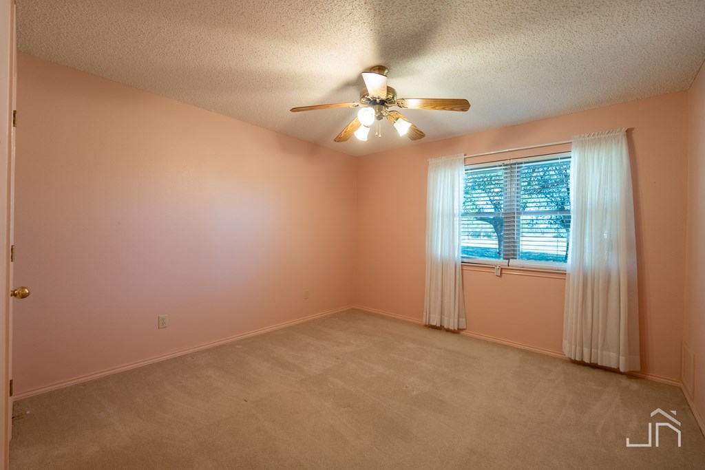 4681 S Jarratt Rd, San Angelo, Texas, 76905, United States, 4 Bedrooms Bedrooms, ,2 BathroomsBathrooms,Residential,For Sale,4681 S Jarratt Rd,1673393
