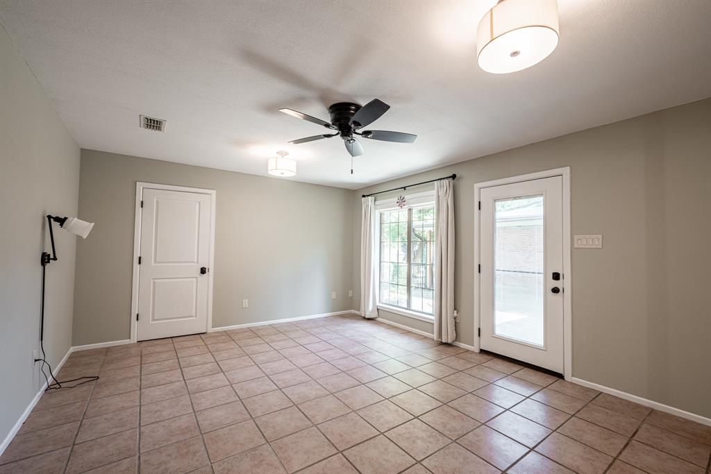 Abilene, Texas, 79606, United States, 3 Bedrooms Bedrooms, ,2 BathroomsBathrooms,Residential,For Sale,1988306